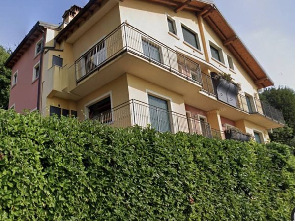 appartamento in vendita ad Iseo