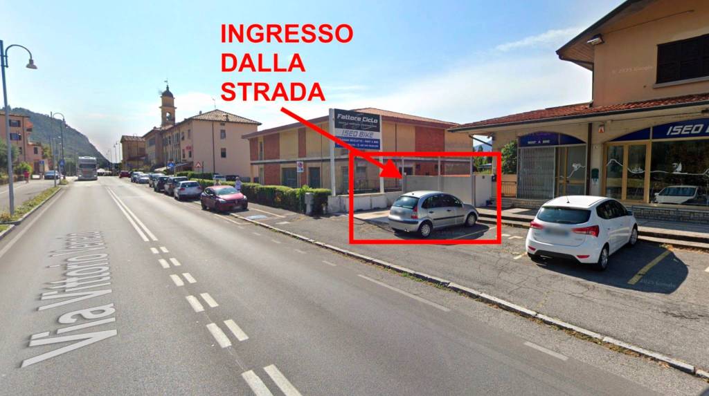 locale di sgombero in vendita ad Iseo