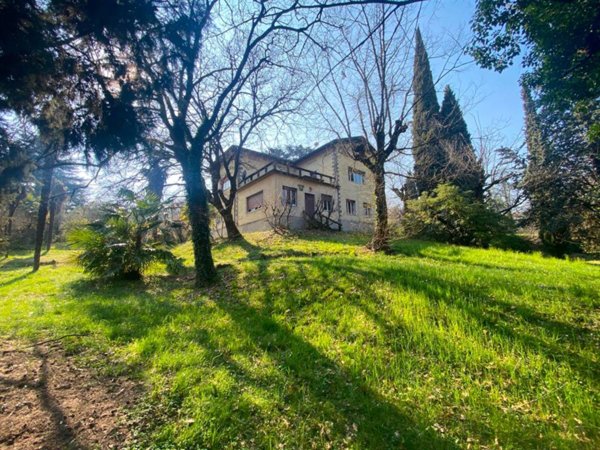 casa indipendente in vendita ad Iseo