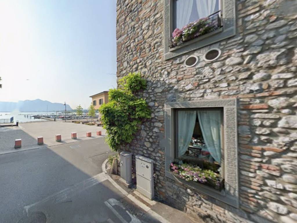 casa indipendente in vendita ad Iseo