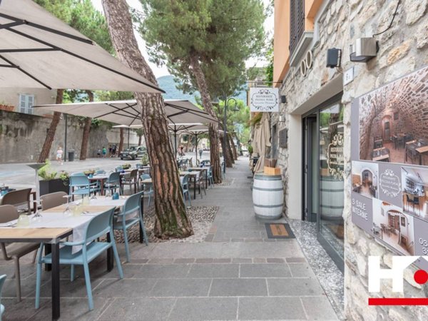 negozio in vendita ad Iseo
