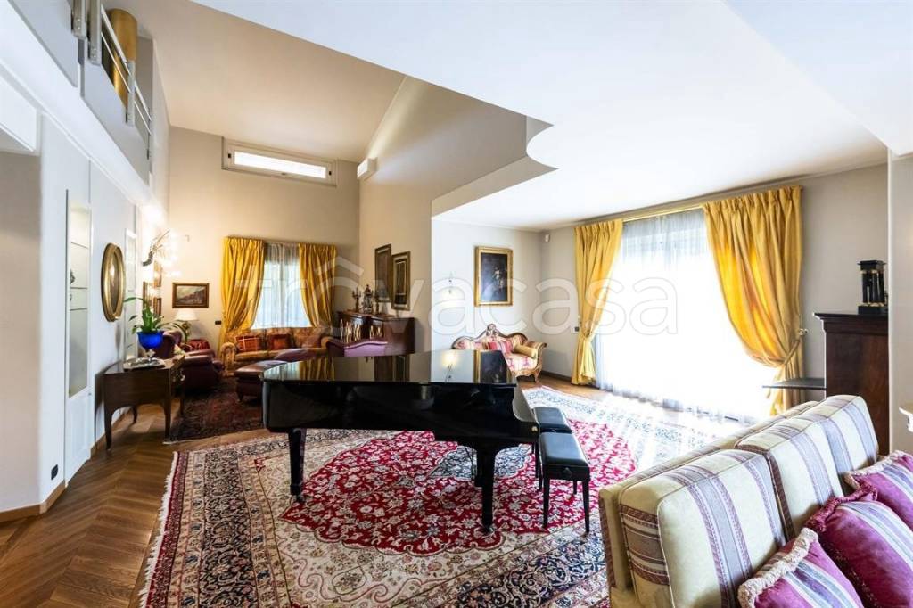 casa indipendente in vendita ad Iseo