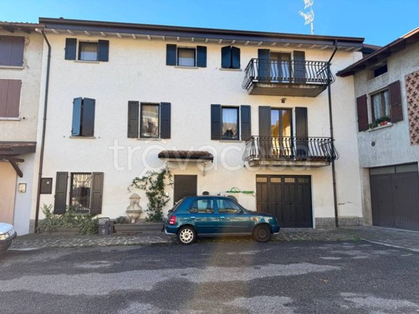 casa indipendente in vendita ad Iseo