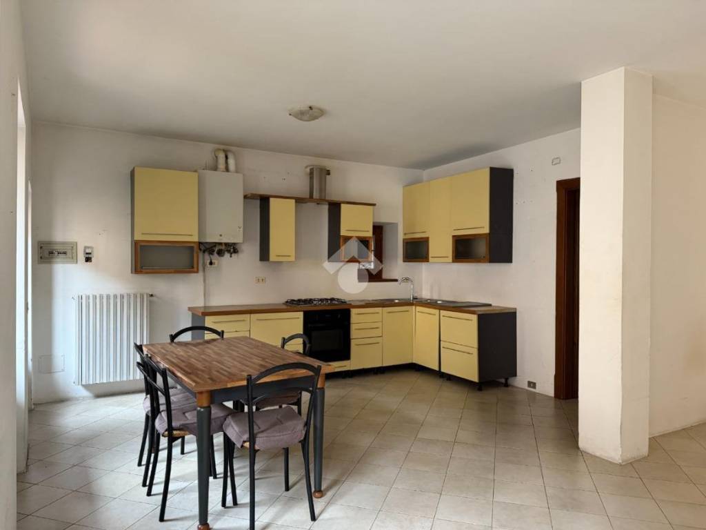 casa indipendente in vendita ad Iseo