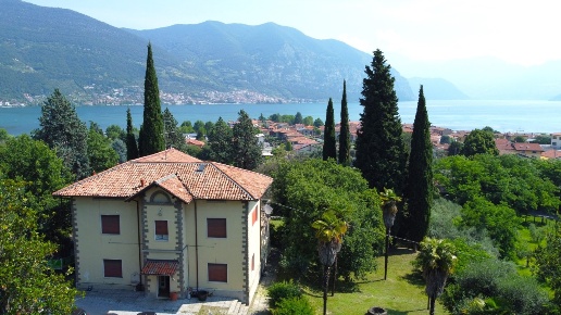 casa indipendente in vendita ad Iseo