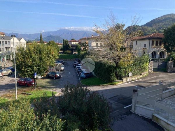 appartamento in vendita ad Iseo