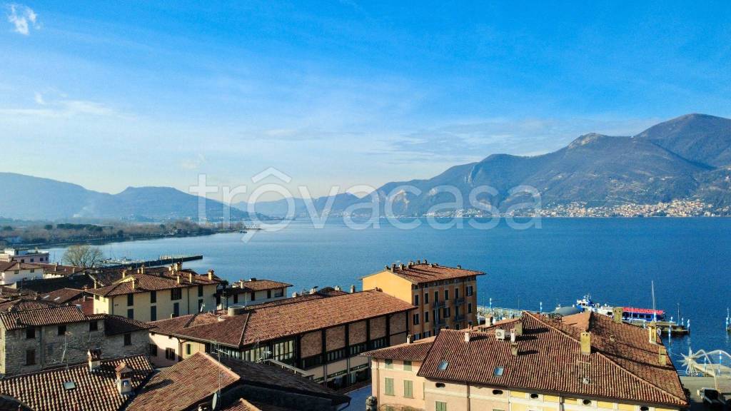 appartamento in vendita ad Iseo