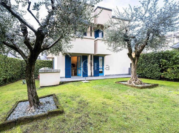 casa indipendente in vendita ad Iseo