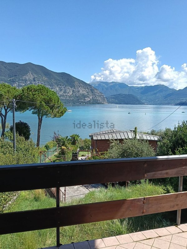 casa indipendente in vendita ad Iseo