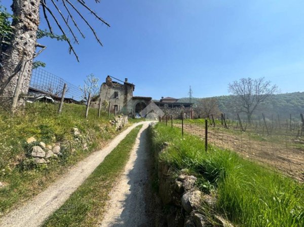 casa indipendente in vendita ad Iseo