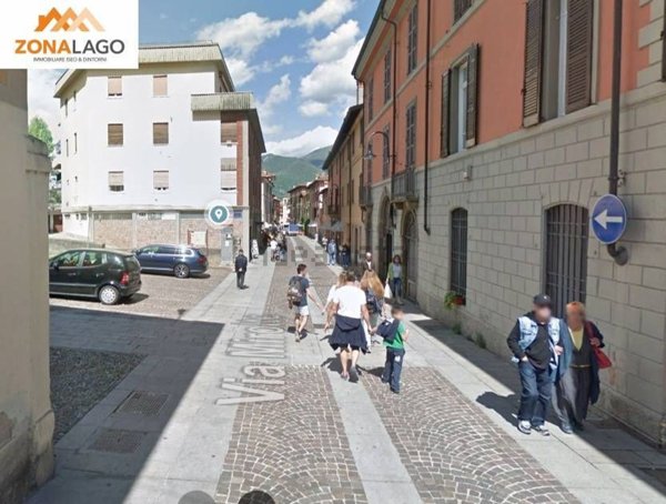 negozio in vendita ad Iseo