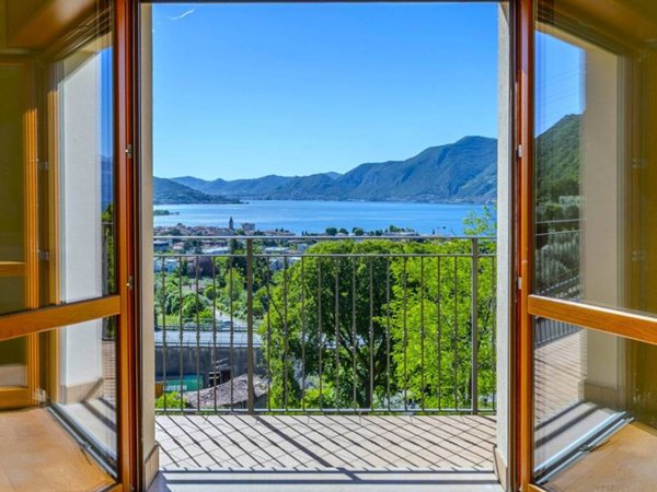 casa indipendente in vendita ad Iseo