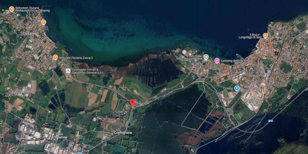 negozio in vendita ad Iseo in zona Cremignane