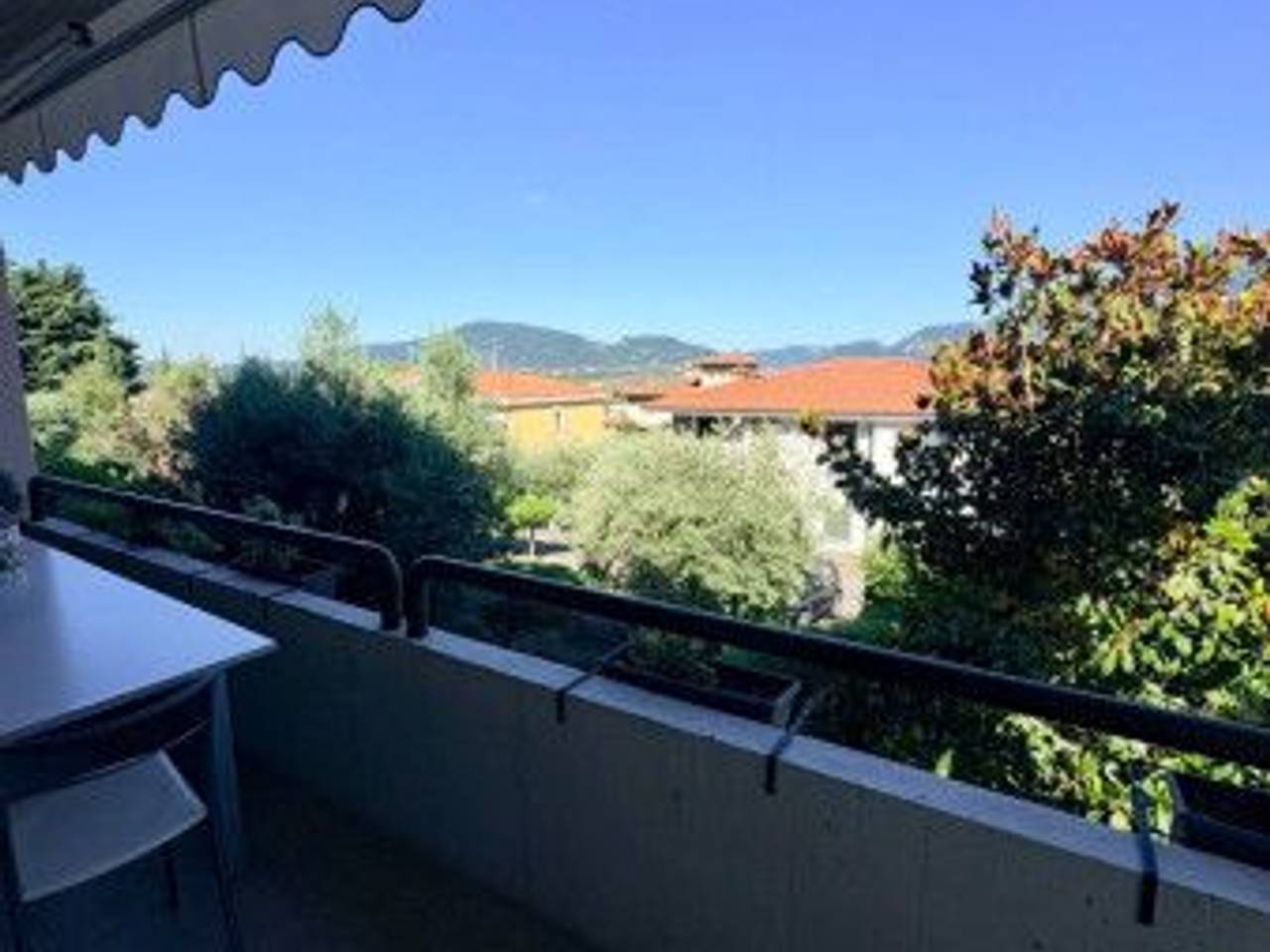 appartamento in vendita ad Iseo in zona Covelo