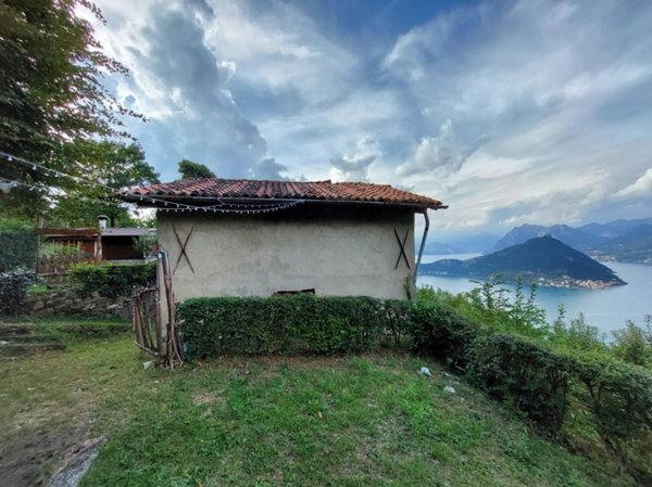 appartamento in vendita ad Iseo in zona Covelo