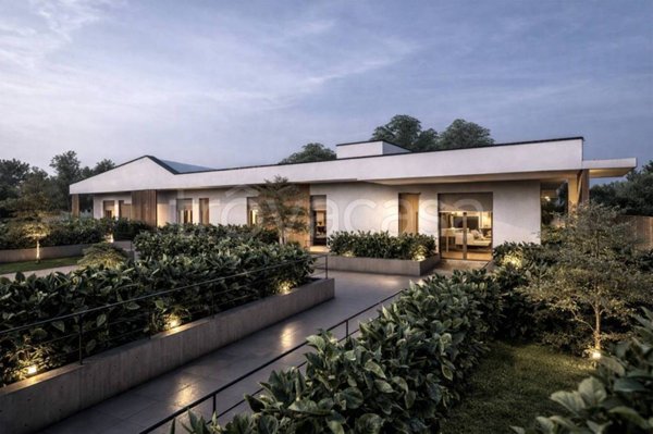 casa indipendente in vendita ad Iseo in zona Cremignane