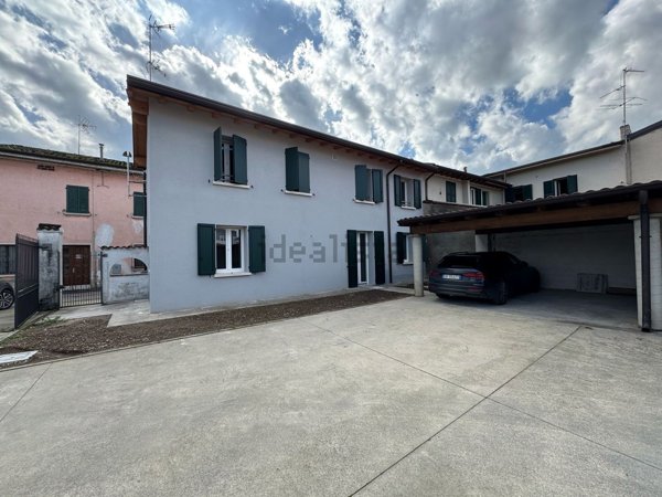 casa indipendente in vendita ad Isorella