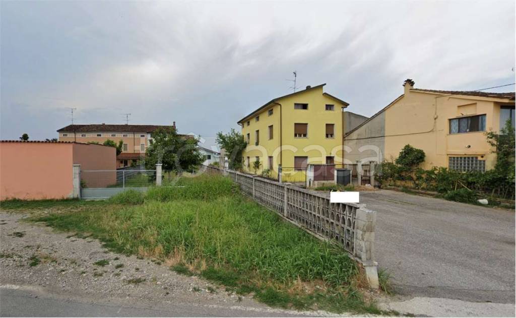casa indipendente in vendita ad Isorella