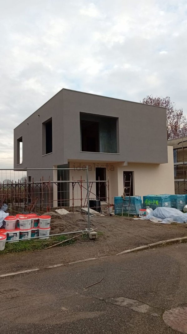 casa indipendente in vendita ad Isorella