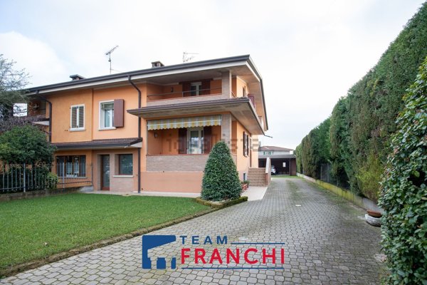 casa indipendente in vendita ad Isorella