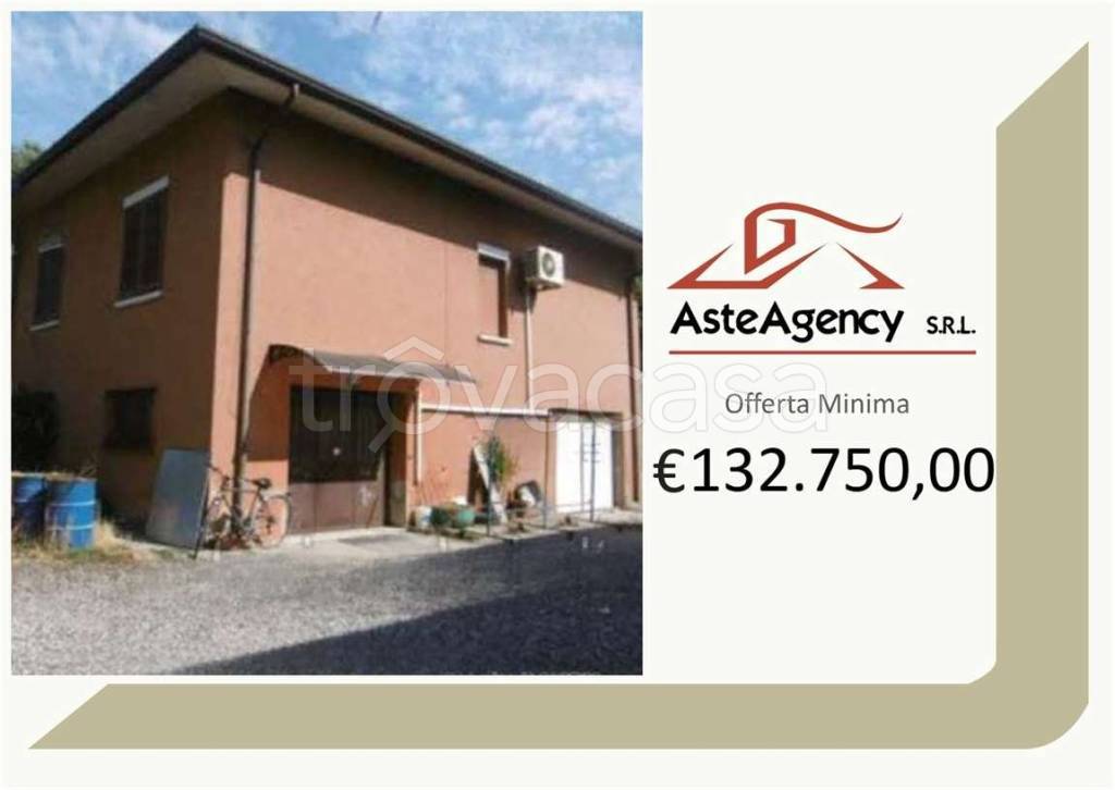 casa indipendente in vendita ad Isorella