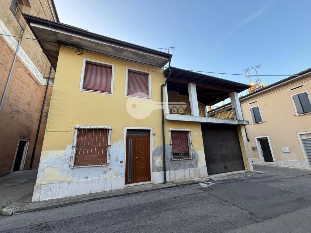 casa indipendente in vendita ad Isorella