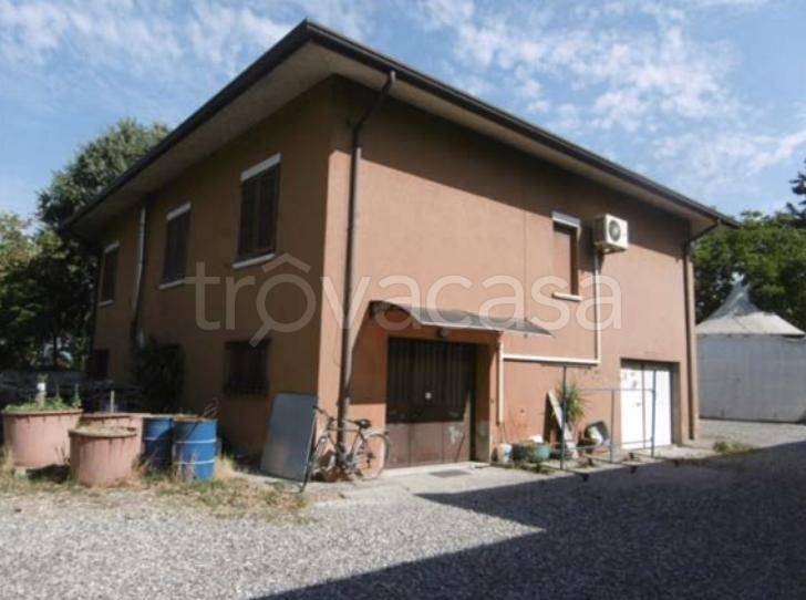 casa indipendente in vendita ad Isorella