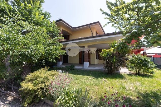casa indipendente in vendita ad Isorella