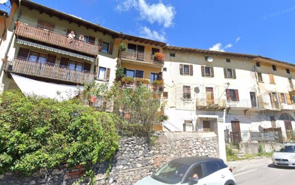 appartamento in vendita a Lavenone