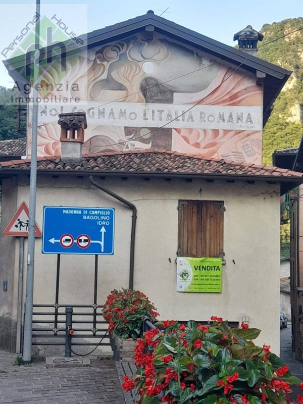 locale di sgombero in vendita a Lavenone