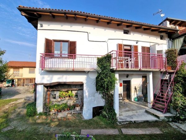 casa semindipendente in vendita a Castiglione Torinese