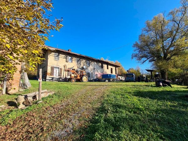 casa indipendente in vendita a Castiglione Torinese in zona Cordova