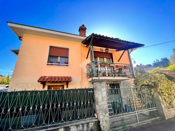 casa indipendente in vendita a Castiglione Torinese