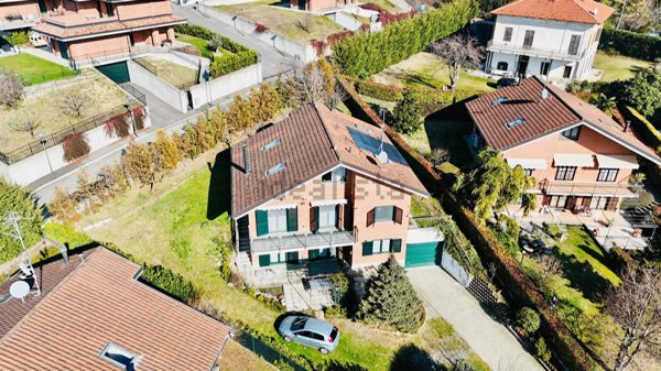 casa indipendente in vendita a Castiglione Torinese