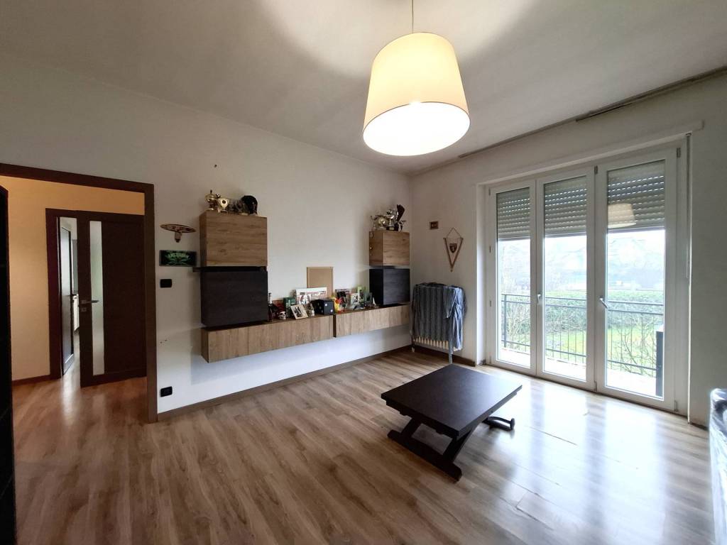 casa indipendente in vendita a Castiglione Torinese