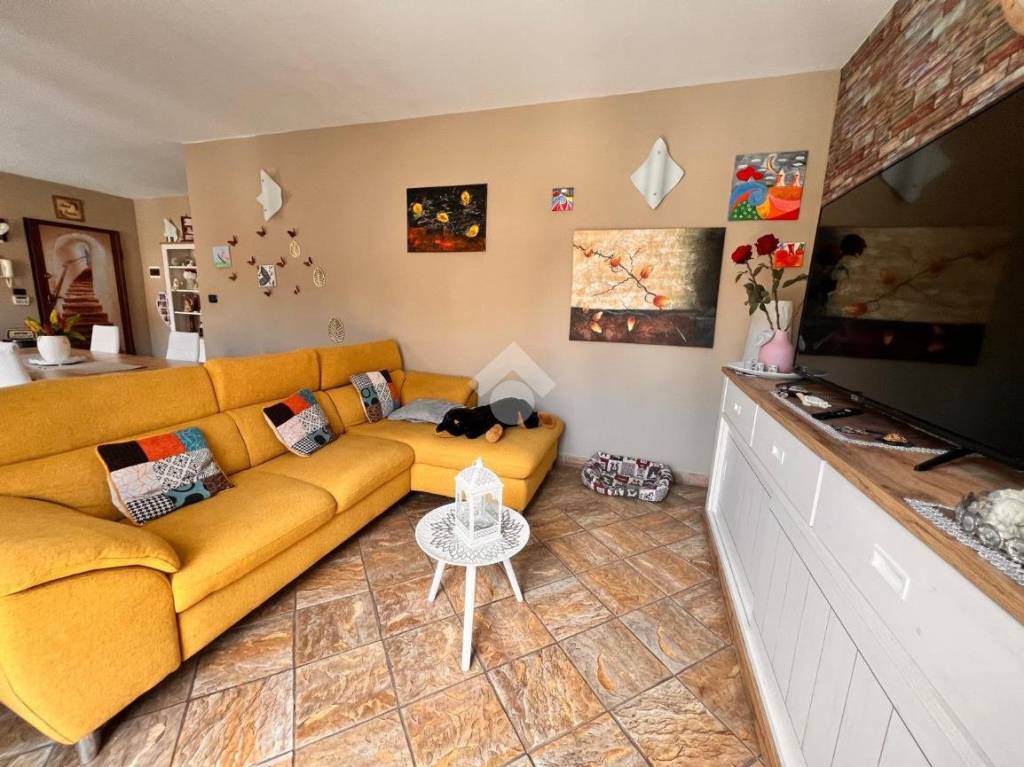 appartamento in vendita a Castiglione Torinese in zona Cordova