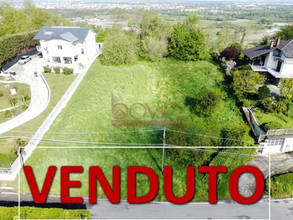 terreno edificabile in vendita a Castiglione Torinese