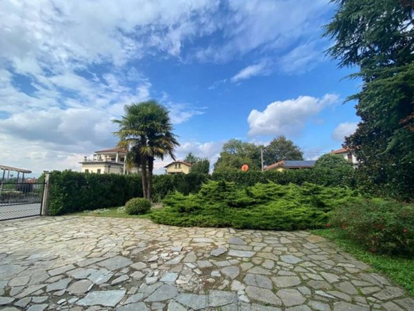 casa indipendente in vendita a Castiglione Torinese