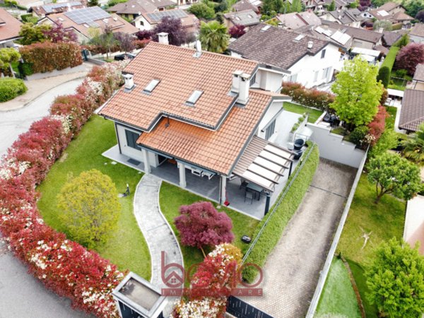 casa indipendente in vendita a Castiglione Torinese