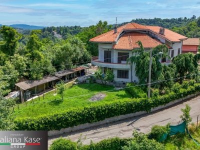 casa indipendente in vendita a Castiglione Torinese
