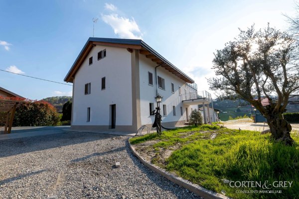 casa indipendente in vendita a Castiglione Torinese in zona Rivodora