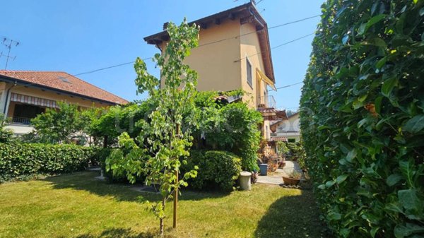 casa indipendente in vendita a Castiglione Torinese