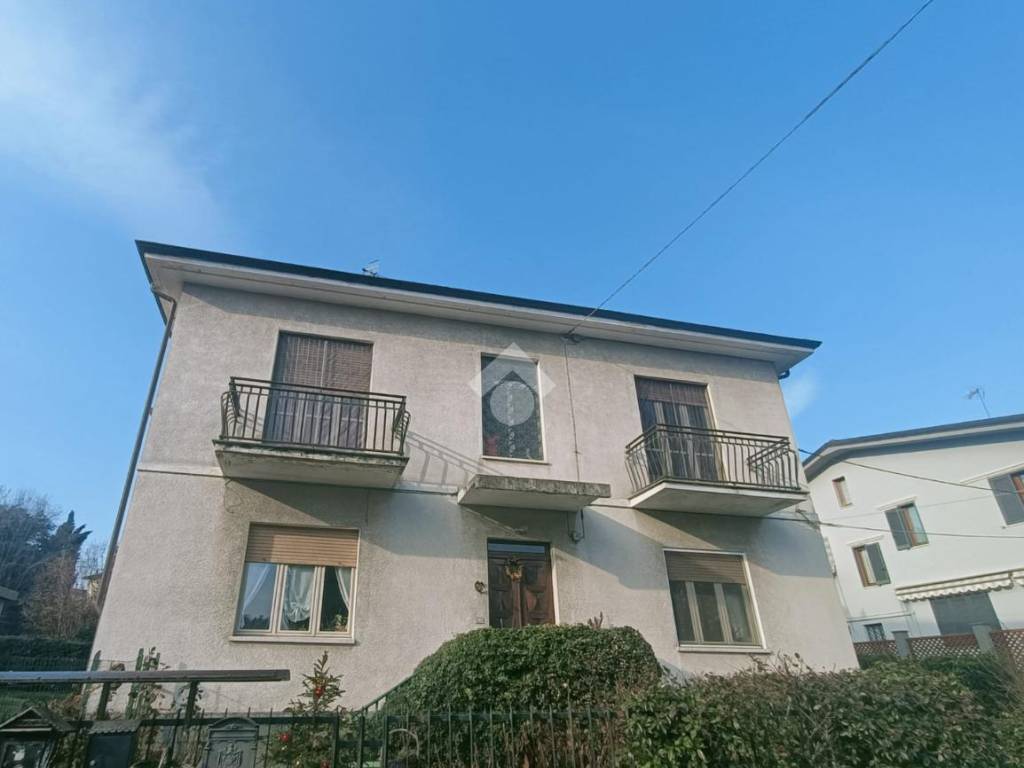 appartamento in vendita a Castiglione Torinese in zona Cordova