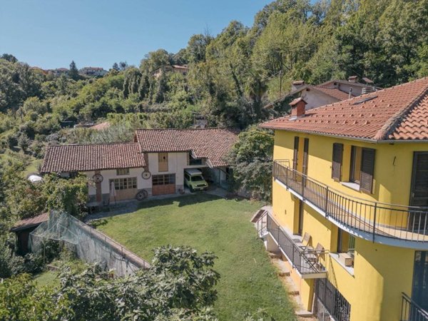 pentavano in vendita a Castiglione Torinese in zona Cordova