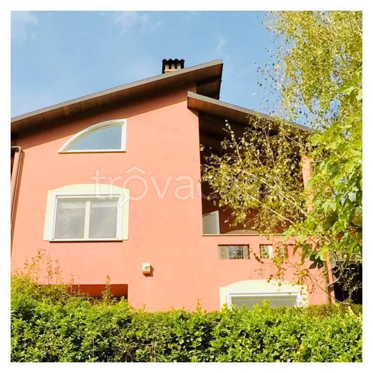 casa indipendente in vendita a Castiglione Torinese