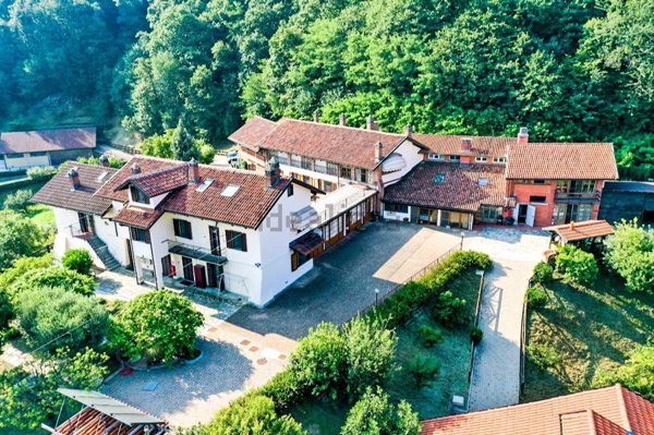 casa indipendente in vendita a Castiglione Torinese