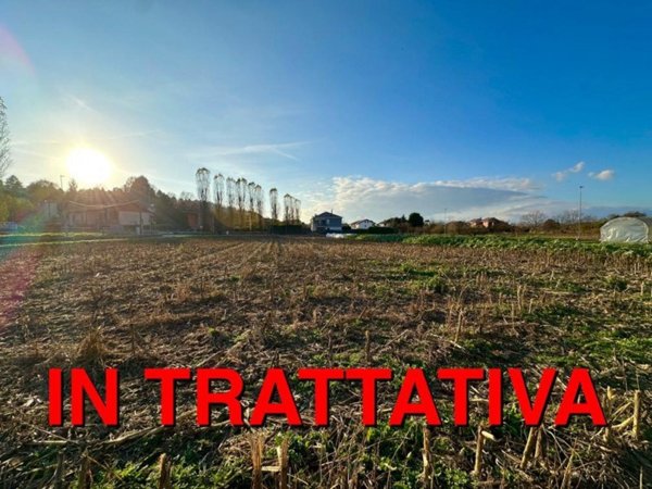 terreno agricolo in vendita a Castiglione Torinese