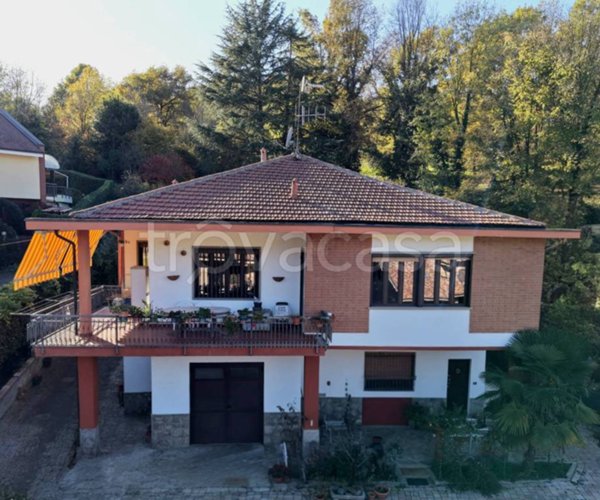 casa indipendente in vendita a Castiglione Torinese