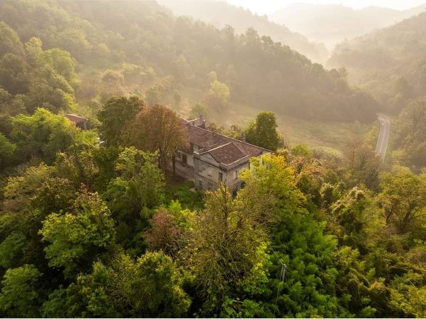 casa indipendente in vendita a Castiglione Torinese