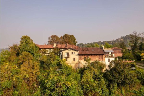 casa indipendente in vendita a Castiglione Torinese